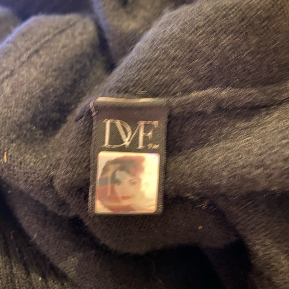 DVF Women’s Black Button Down Cardigan in Size Small - Picture 5 of 6